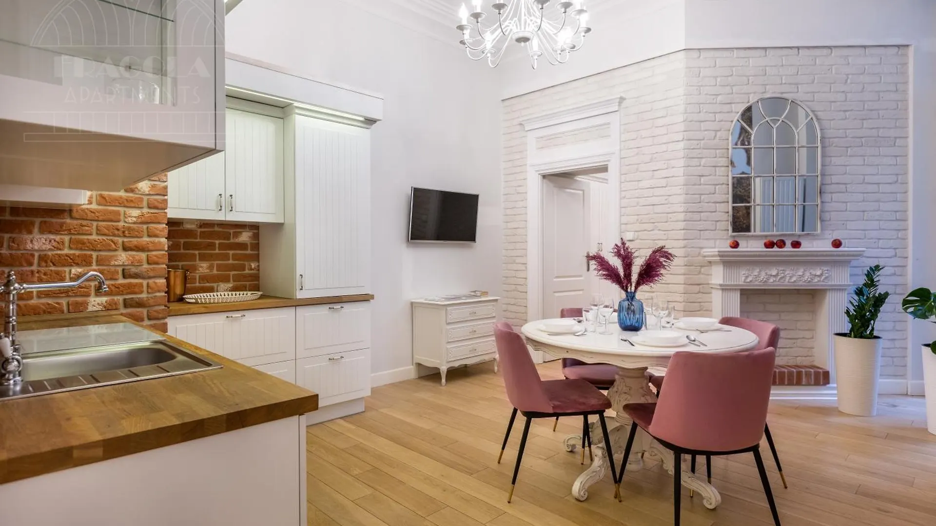 Cozy City Center Apartments Pilsudskiego 11 Krakow Poland